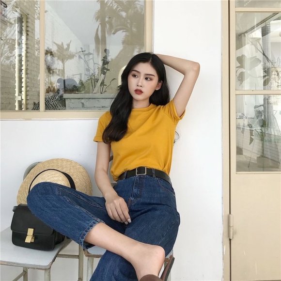 Plain Slim-Fit Short-Sleeve T-Shirt One Size Tumeric Color - Picture 2 of 6